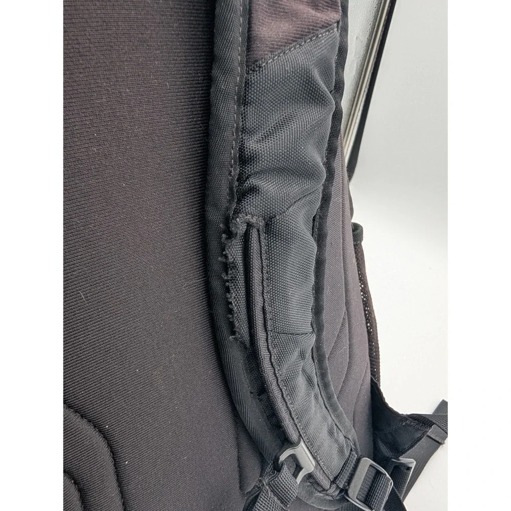 The North Face Sweeper Backpack Black Outdoor Travel Laptop Bag Multi-Pocket
